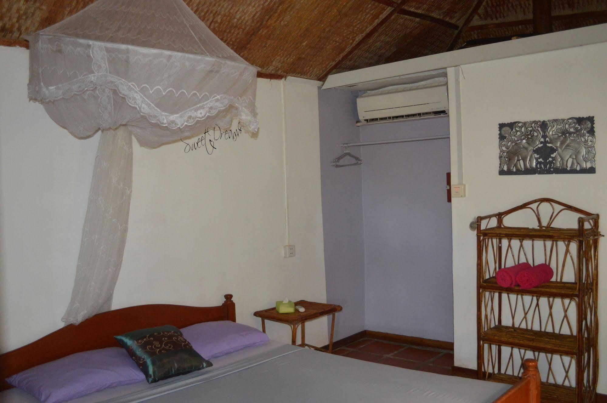 Laluna Sihanoukville Exterior photo